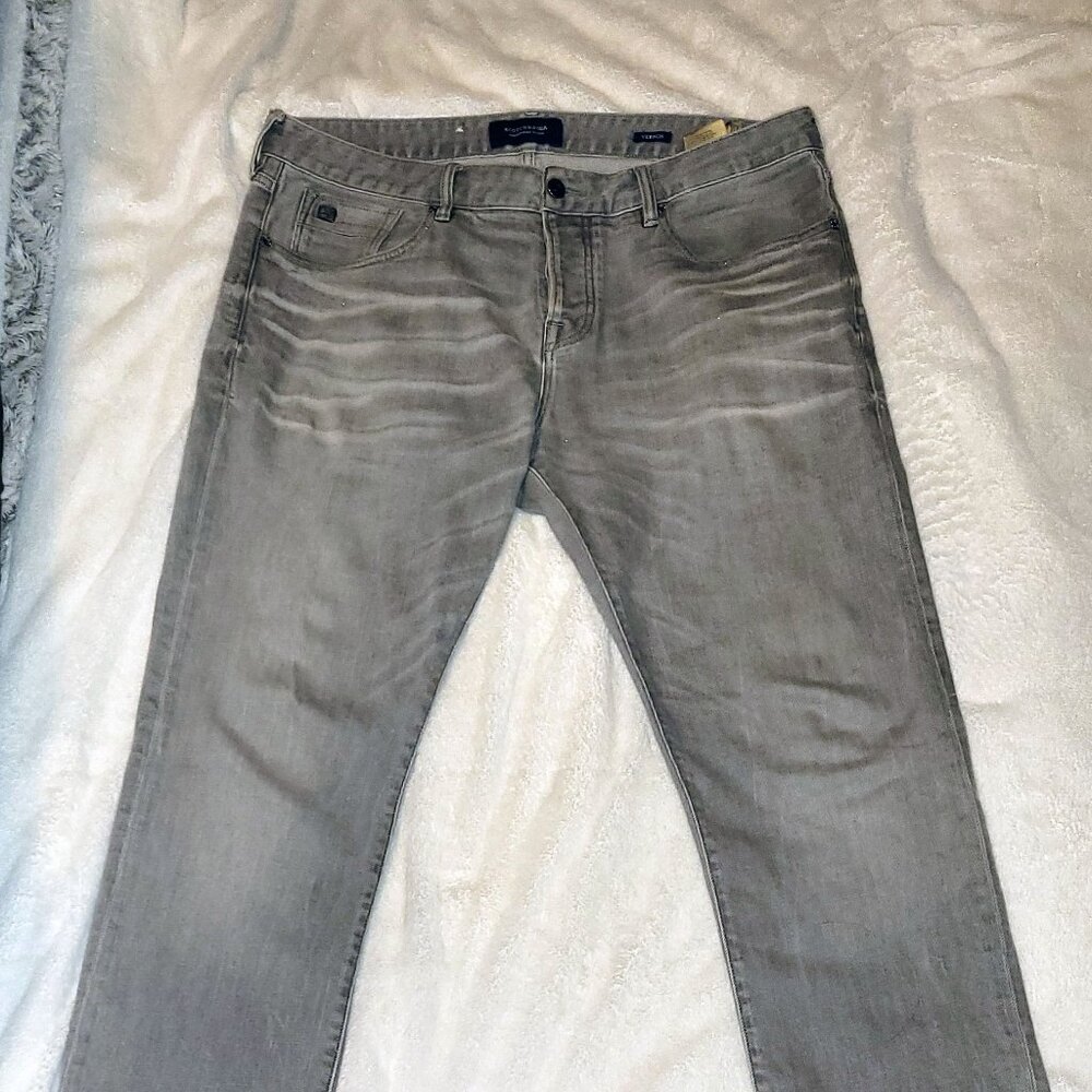 Scotch n Soda 36x32 Vernon